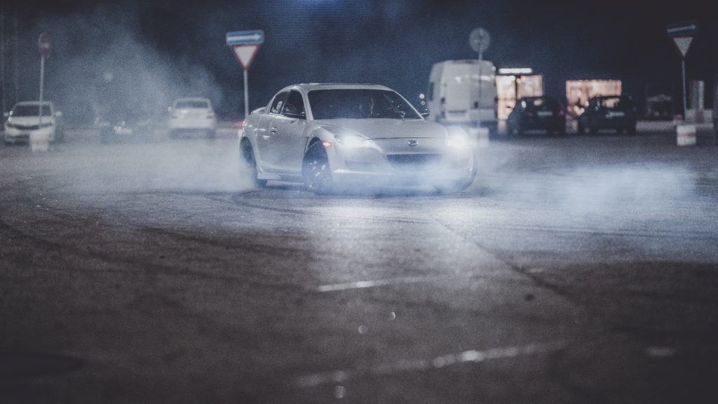 humo tubo de escape