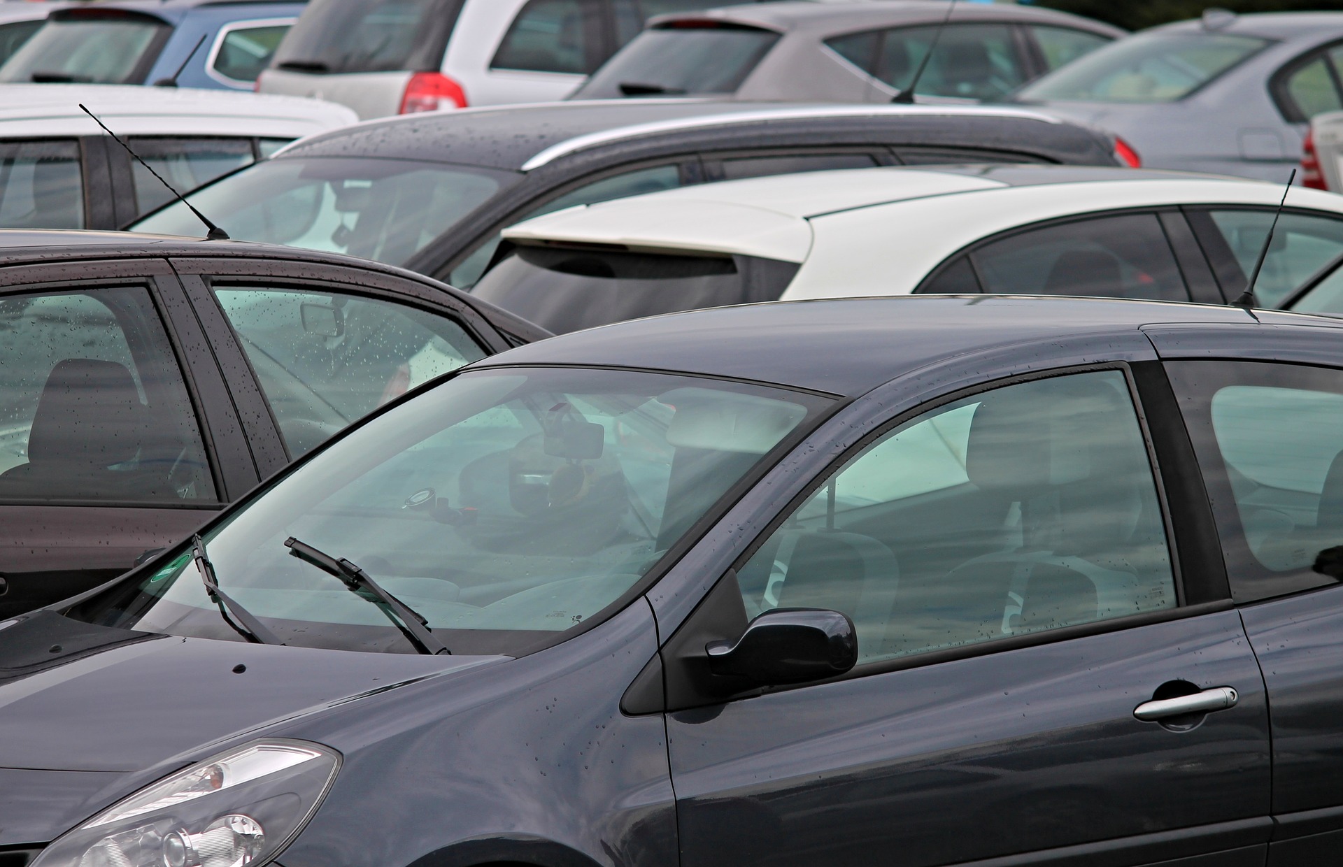 Consejos a la hora de mantener el coche parado un tiempo