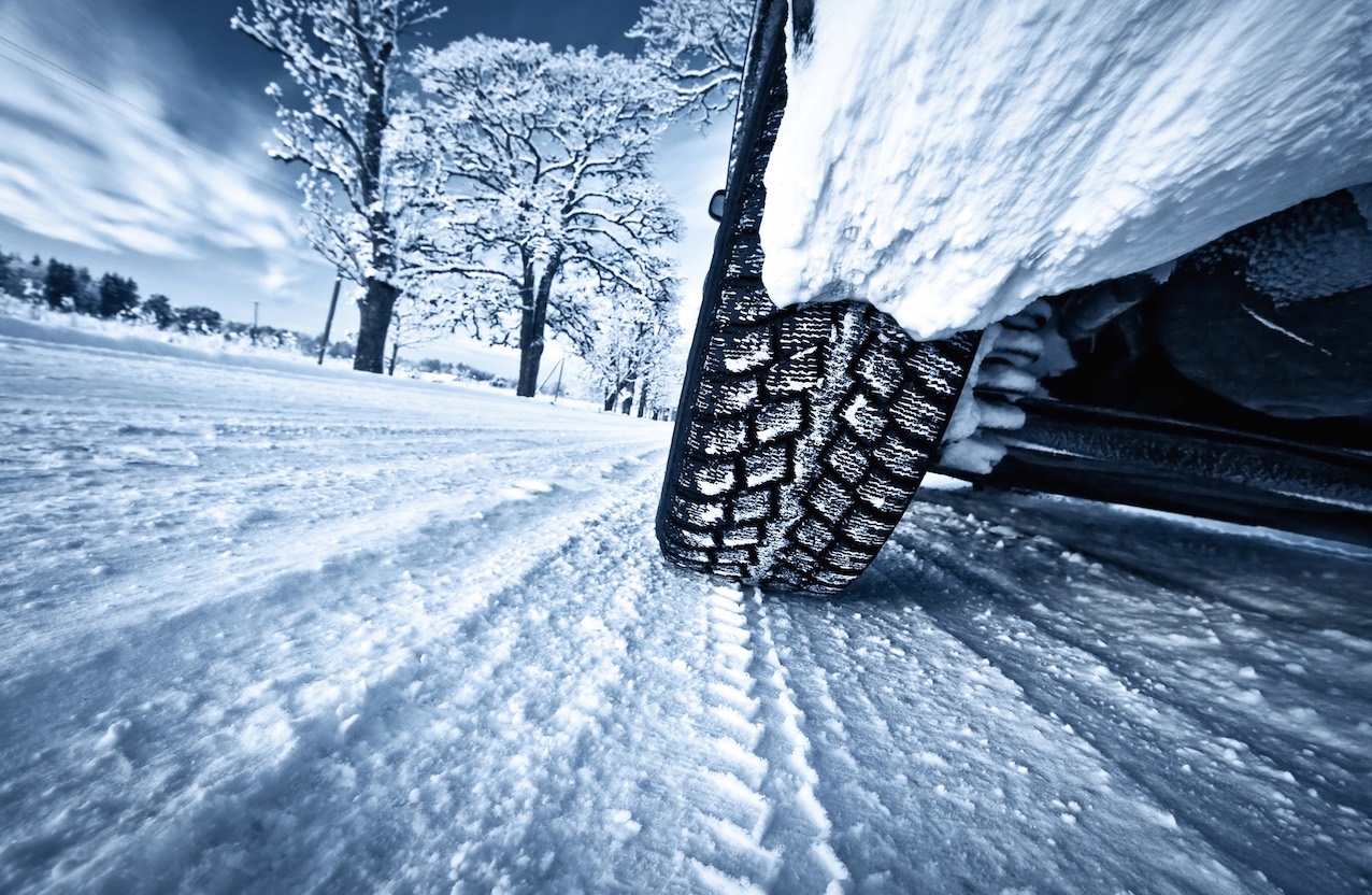 Cadenas para el coche o neumáticos de invierno: todo lo que hay