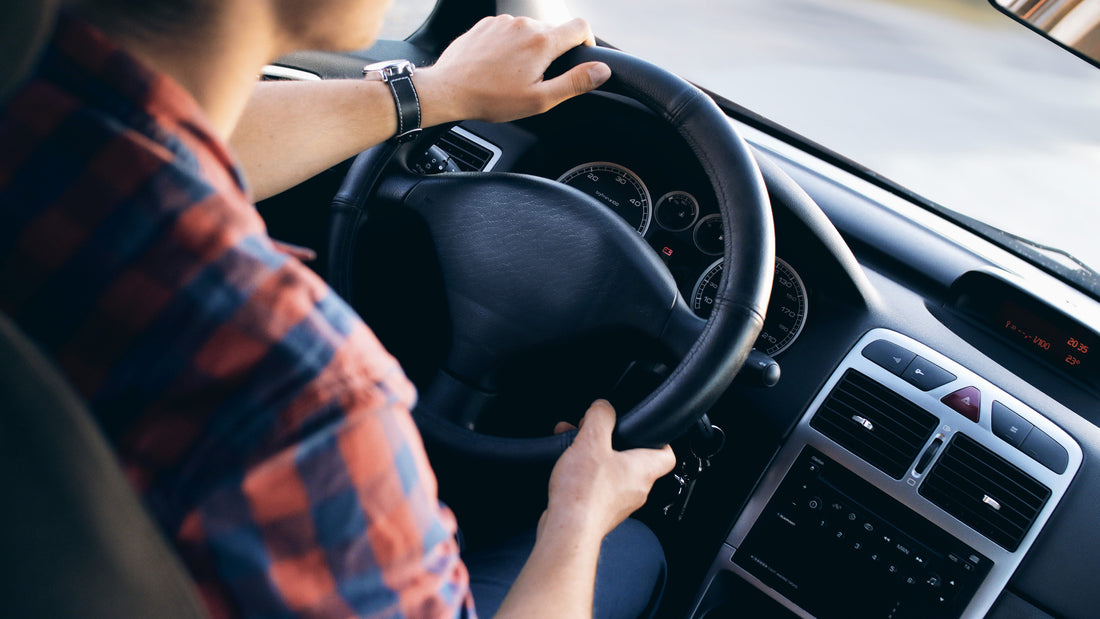 ¿Cómo alinear la dirección de un coche manualmente? Conoce las claves