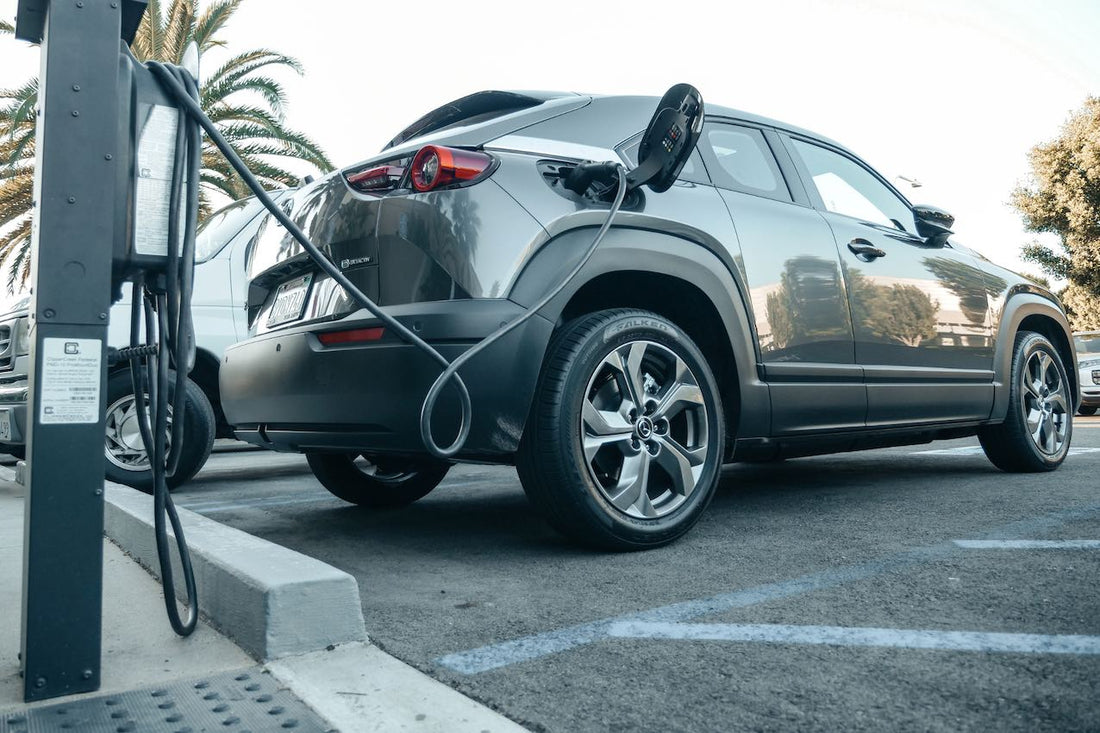¿Los coches híbridos no pagan zona azul? Claves