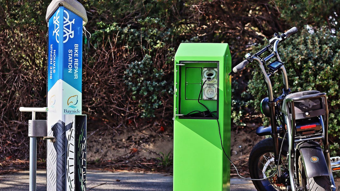 ¿Cómo funcionan las motos eléctricas? Pásate al lado verde